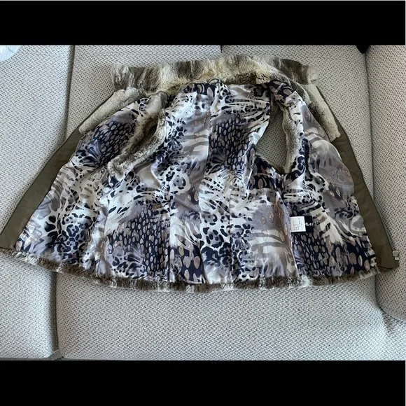 Real Rex Rabbit Fur Vest - Picture 4 of 10